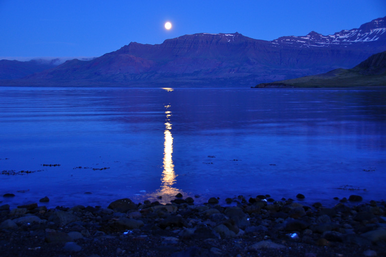 Islandia